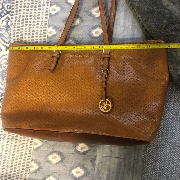 Michael Kors large leather tote in faux snake skin - Picture 4 of 12